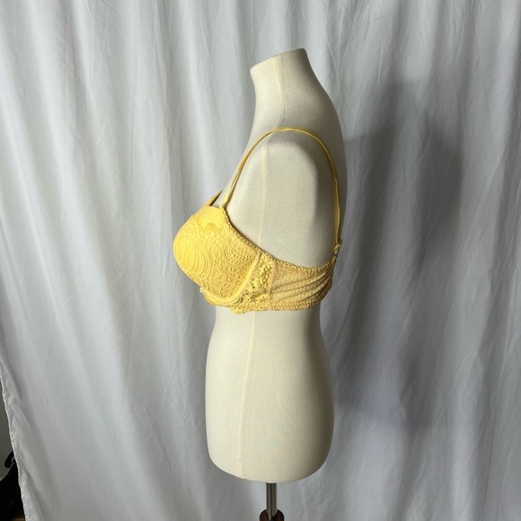 Victoria Secret Lined Yellow Demi Bra - 36 DD - Excellent Condition - Picture 3 of 7